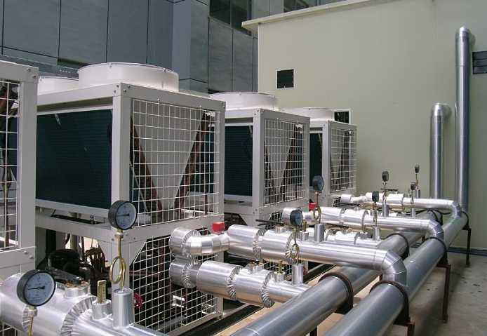 中央空調(diào)多聯(lián)機、風(fēng)管機、冷水機組各有哪些優(yōu)